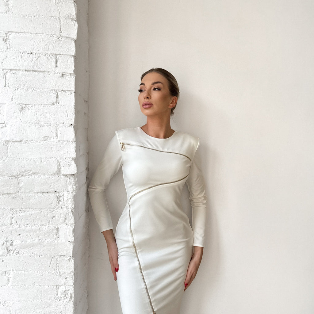 white long sleeve fitted dress with zipper detail white long sleeve fitted dress with zipper detail