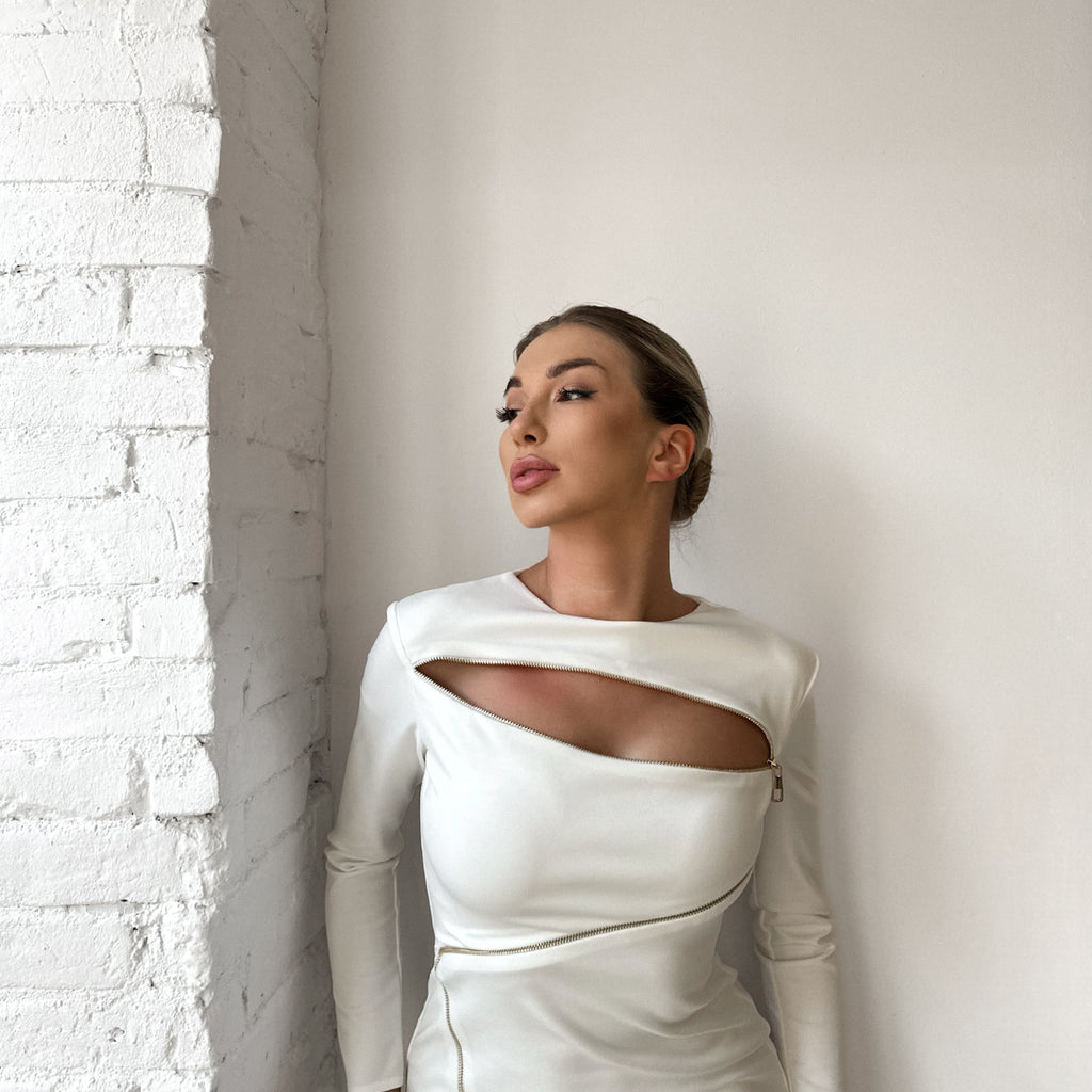 white long sleeve cutout dress with zipper design white long sleeve cutout dress with zipper design