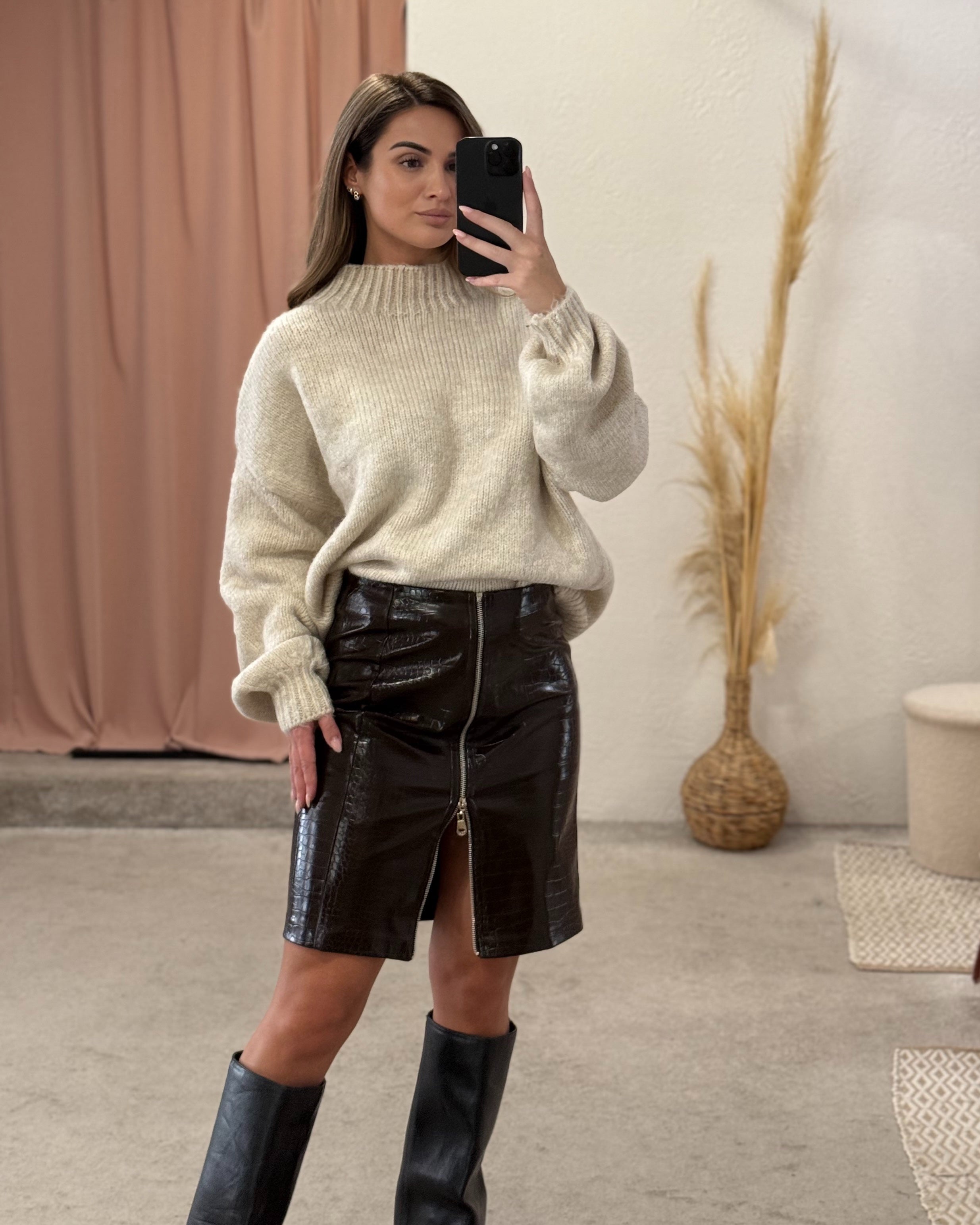 Suknja sa kroko teksturom