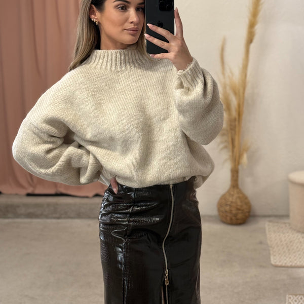 Džemper sa polurolkom Džemper sa polurolkom