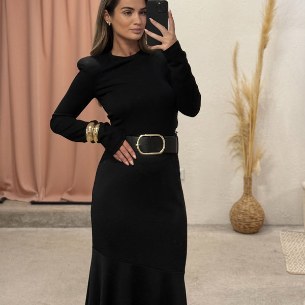 Body sa naglašenim naramenicama Body sa naglašenim naramenicama