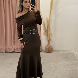 Suknja sa volanom i pojasom