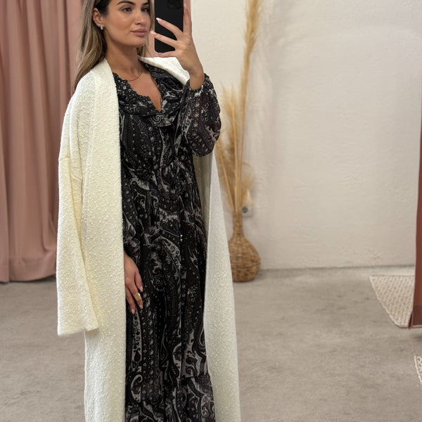 Dugi džemper sa sitnom bobičastom teksturom Dugi džemper sa sitnom bobičastom teksturom