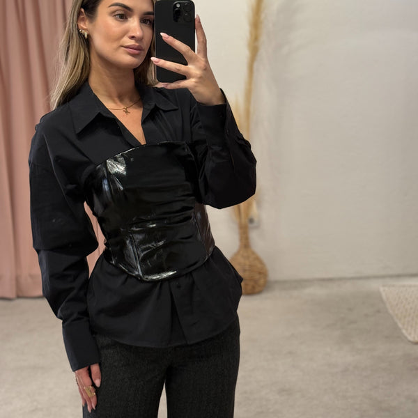 Košulja sa kravatom Košulja sa kravatom