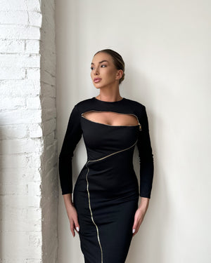 black long sleeve dress with zipper design