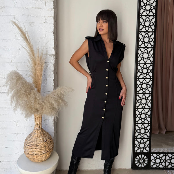 Haljina sa zlatnim dugmićima Haljina sa zlatnim dugmićima